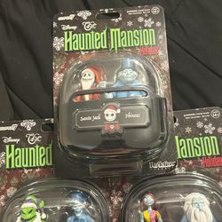 Disneys Haunted Mansion Figurine Set 