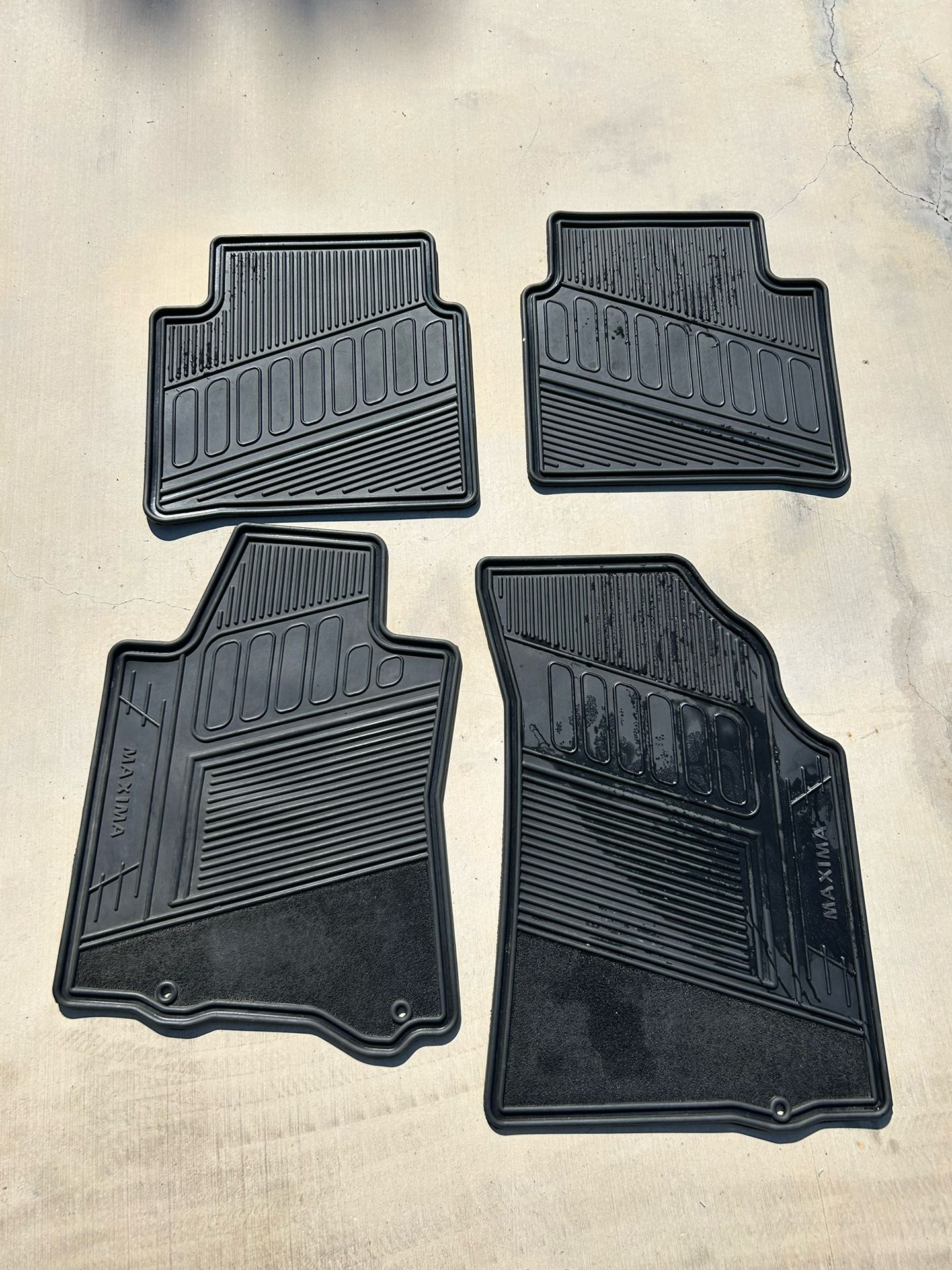 nissan maxima floor mats
