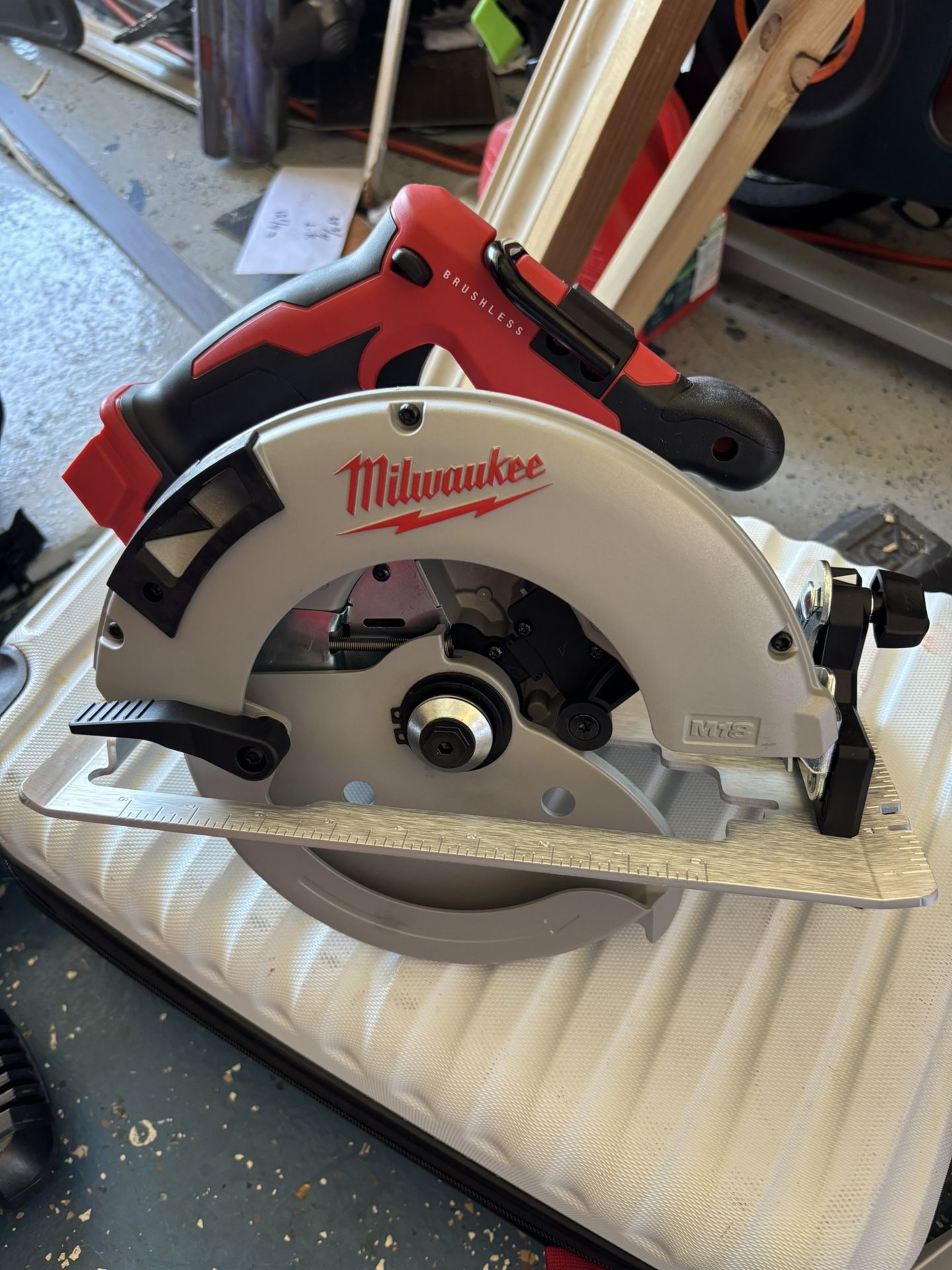 Milwaukee Circular Saw 7 1/4