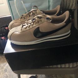 Nike cortez sf sale