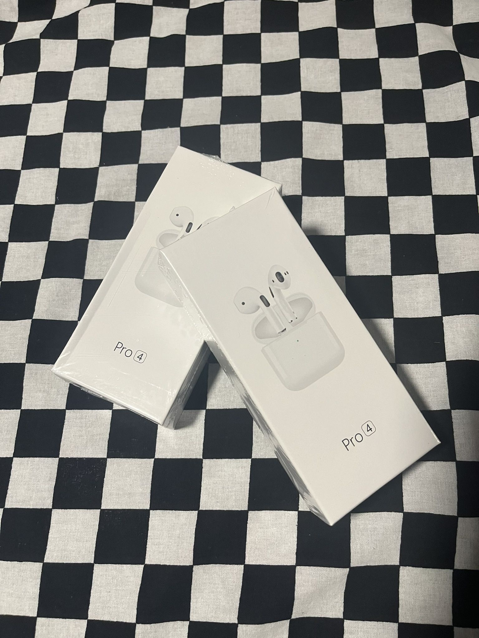 Earbuds