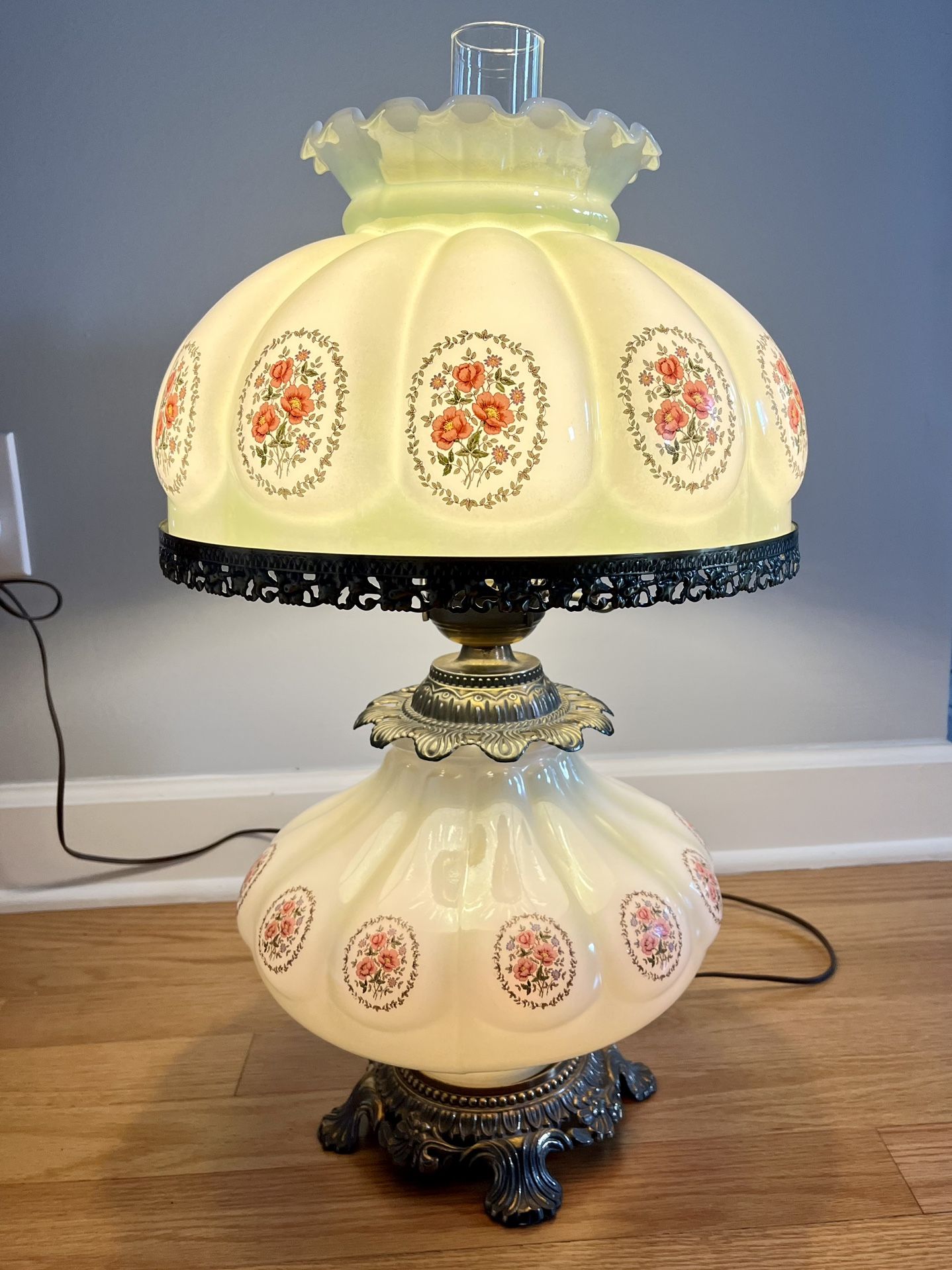 Vintage, Hurricane Table Lamp, Floral Motiff, Plug in, Nightstand, Victorian Decor In immaculate condition