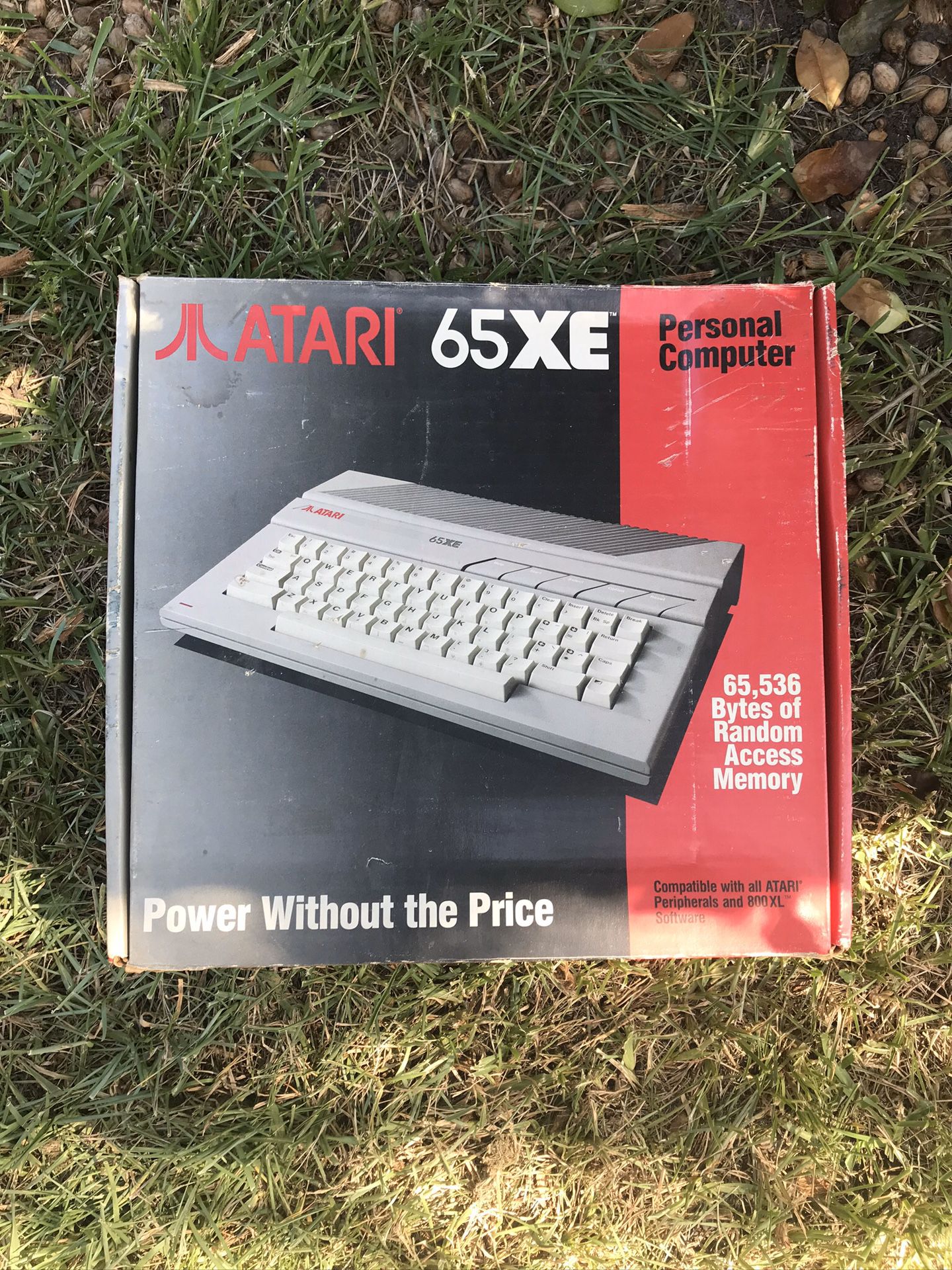 Atari 65XE and Magnavox Computer Monitor