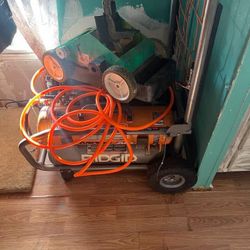 Gas Air Compressor 