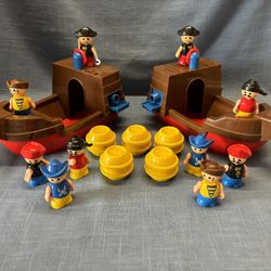 Vintage Unimax “ Pirate Set” (1993) Plastic Toys - Great Collectibles! 
