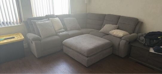 Gray Fabric Sectional Sofa with Ottoman