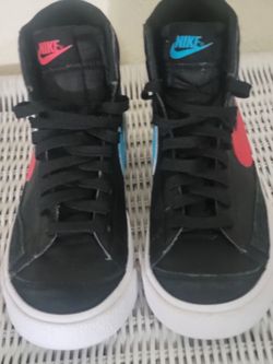 NIKE BLAZER MID 77 MISMATCHED SWOOSH SZ.7