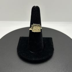 BRAND NEW 10KY Betty Ring