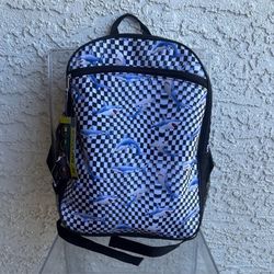 Wonder Nation Shark Checkered kid’s Backpack-brand new, never used, with a tag.