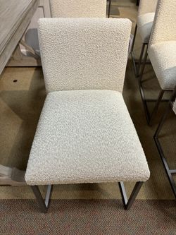 Haverty’s High End Dining Chair