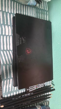 MSI GF75 Thin 10SCSXR.