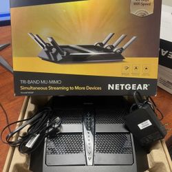 Wireless Router. Nighthawk Tri-Band WiFi Router, 4Gbps.
