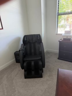 Massage Chair full body with remote