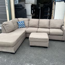 Sectional Couch 