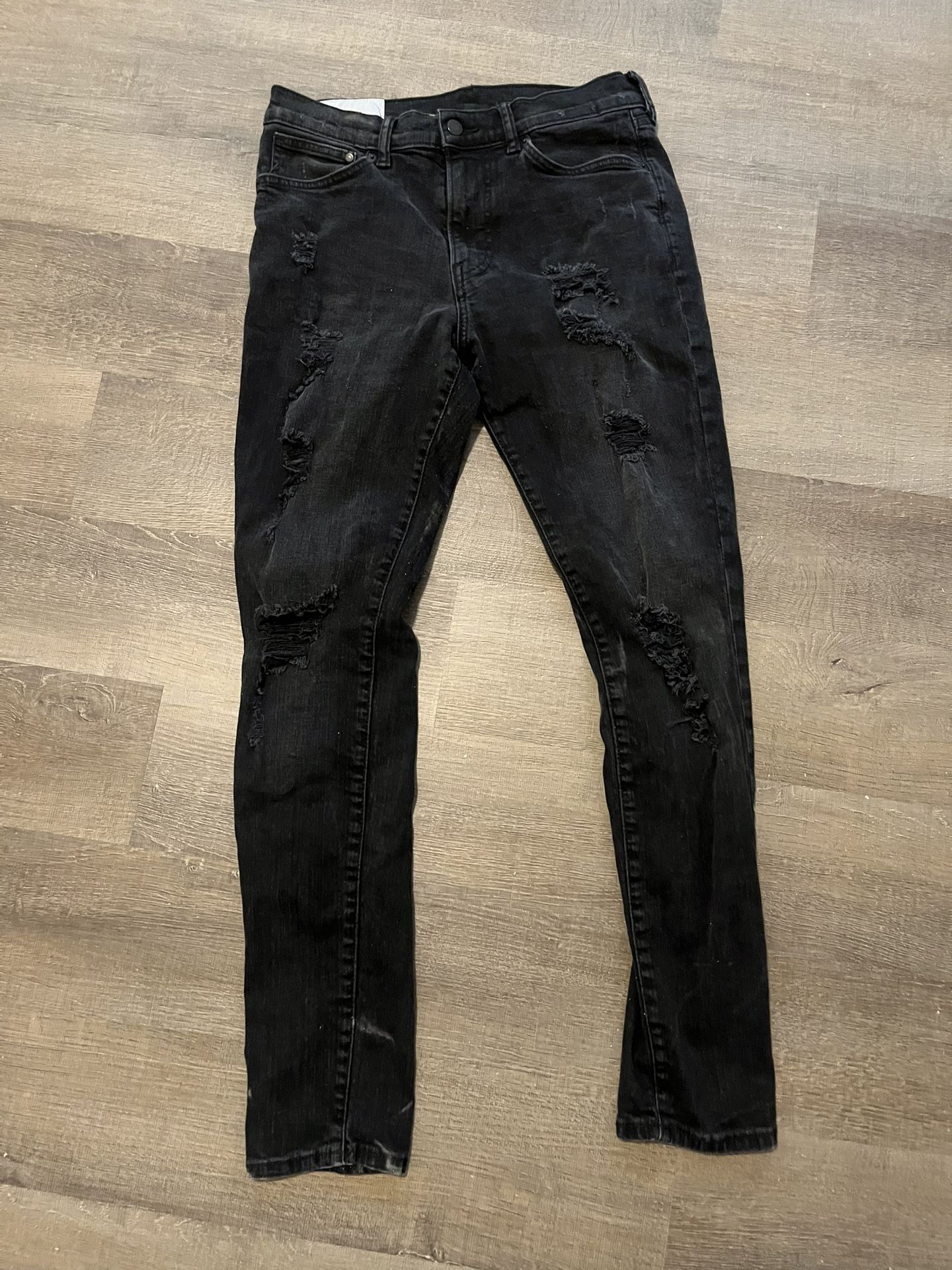 Men’s Black Skinny Fit Ripped Jeans – Size 33/32