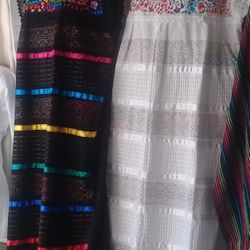 Beatifull Mexican Dresses Artesanales