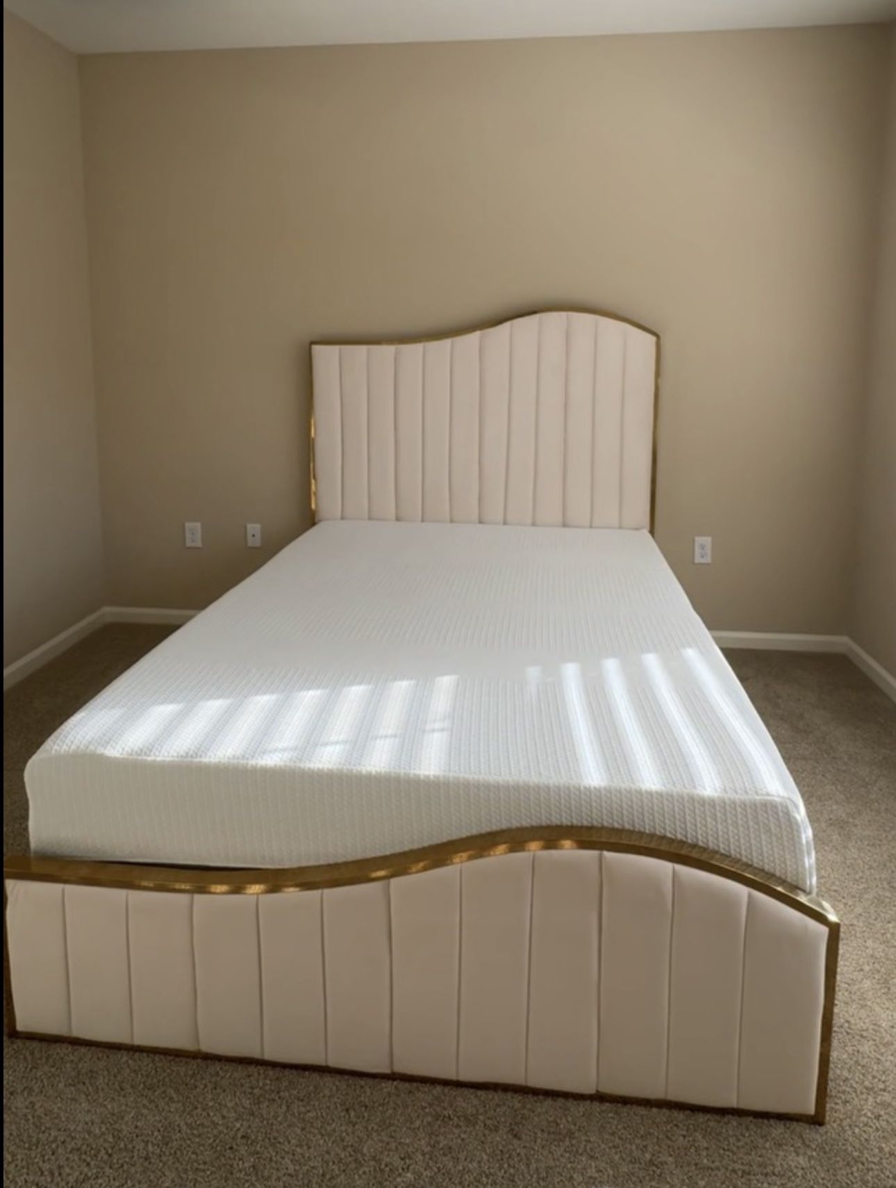 Queen Bed For Sale With Mattress