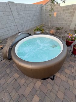 Softub Hot Tub PoseidonX