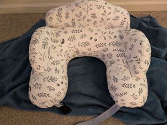 Nursing pillow