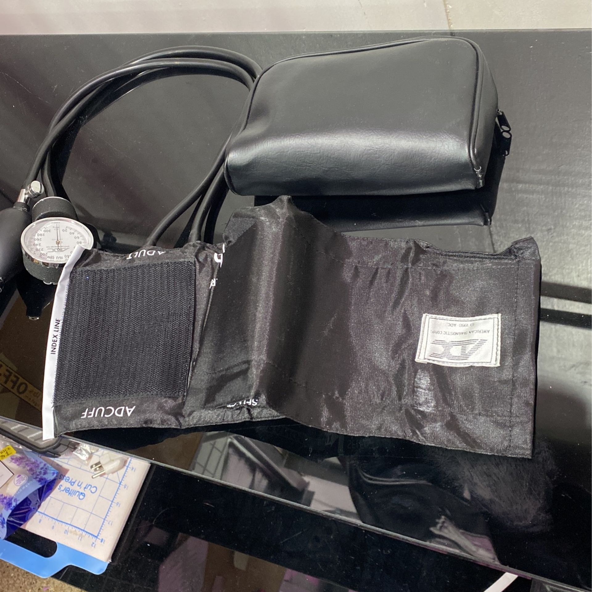 Aneroid Sphygmomanometer