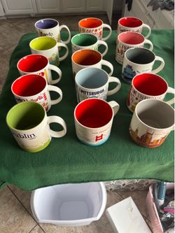 STARBUCKS MUGS