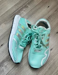 Adidas Girls Shoes! (Size 4 Youth)