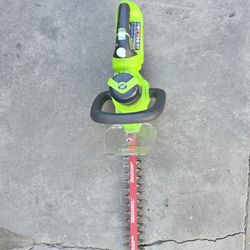 Greenworks Lawn Care Products