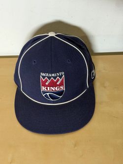 Reebok Sacramento Kings Hardwood Classics Hat Cap Fitted 7 1/8 Navy Blue Red White