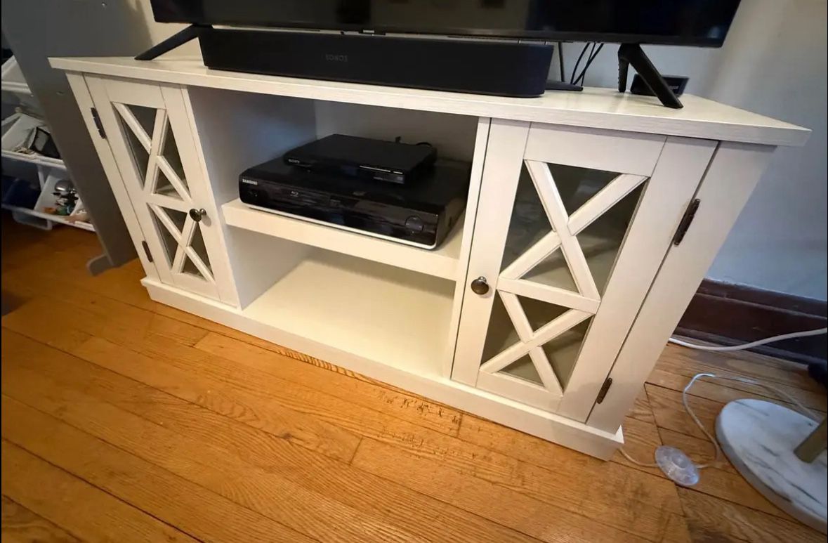 Entertainment Console - Tv Stand