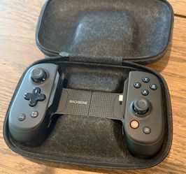 Backbone One Mobile Gaming Controller USB-C for iPhone 15/16/17 & Android