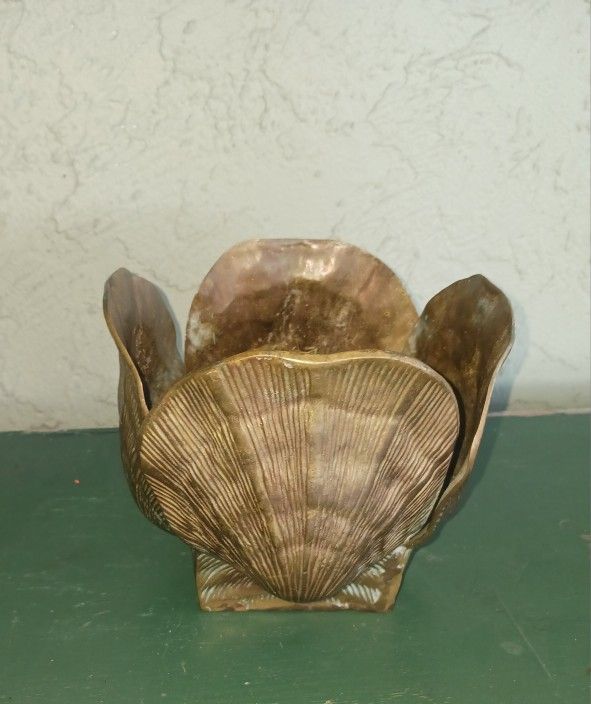Vintage Extra Large Heavy Brass Clam Shell Planter or Cachepo