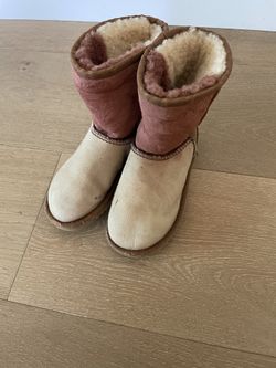 Uggs Multi Color Tan Kids Size 13