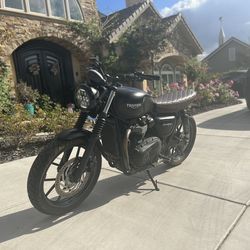 2017 Triumph Street twin