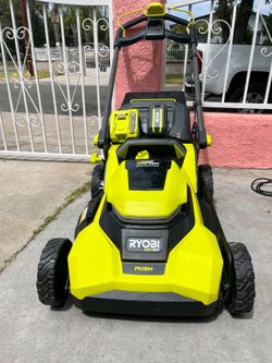 RYOBI
21-inch 40V HP Brushless Cordless Push Mower with 6.0 Ah Battery and Charger