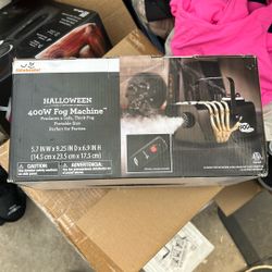 Halloween 🎃 400W Fog machine Brand New In box 