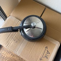 Indian Cooker - Hawkins