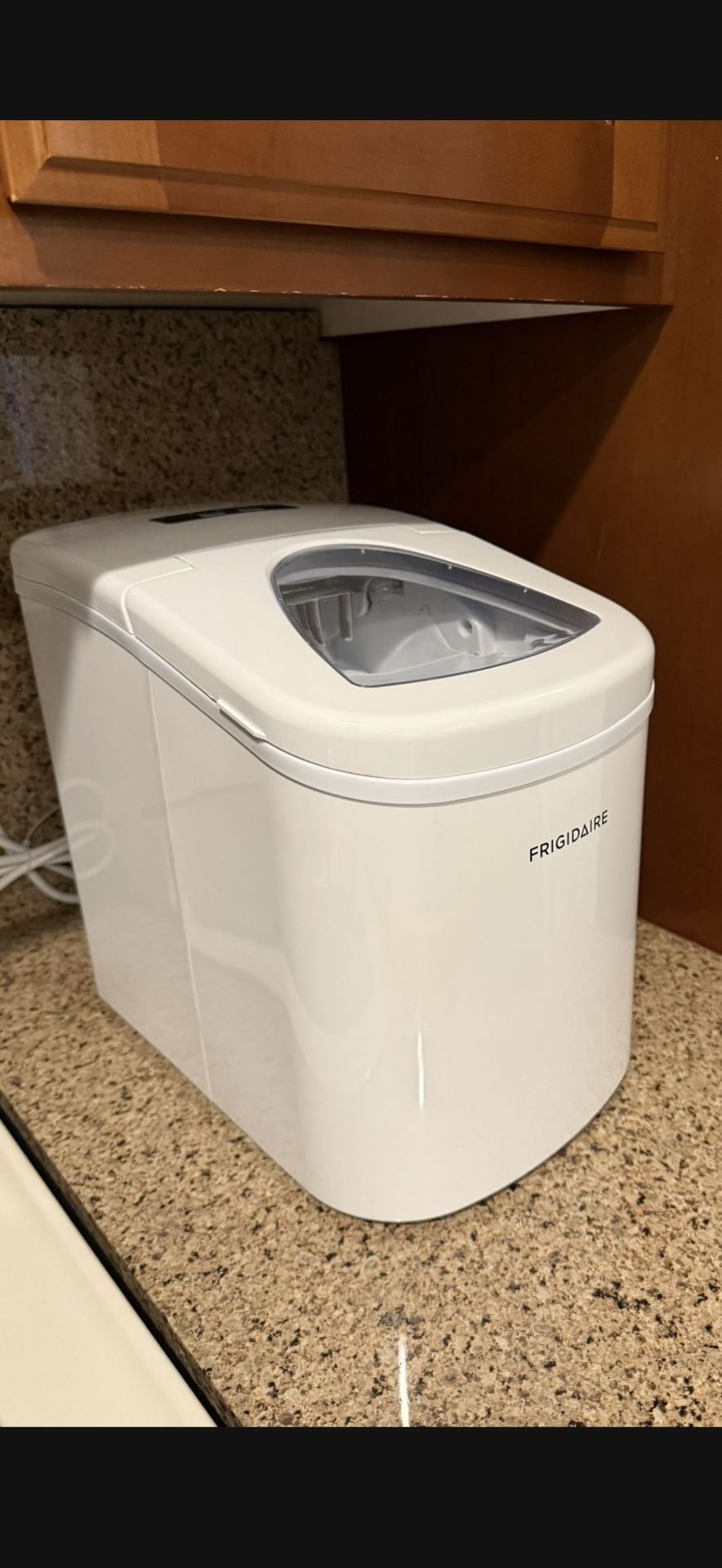 FRIGIDAIRE Ice Maker Nugget