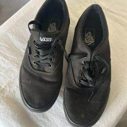 Men’s Tennis Shoes Size 9 1/2