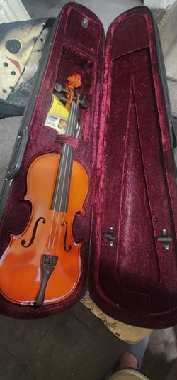 Brand new violin