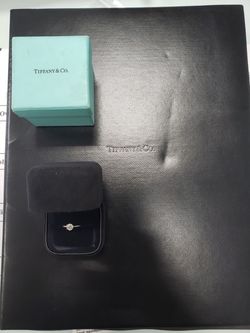 TIFFANY & CO. ENGAGEMENT RING