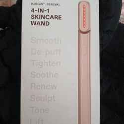 Solawave 4-in-1 Skincare Wand