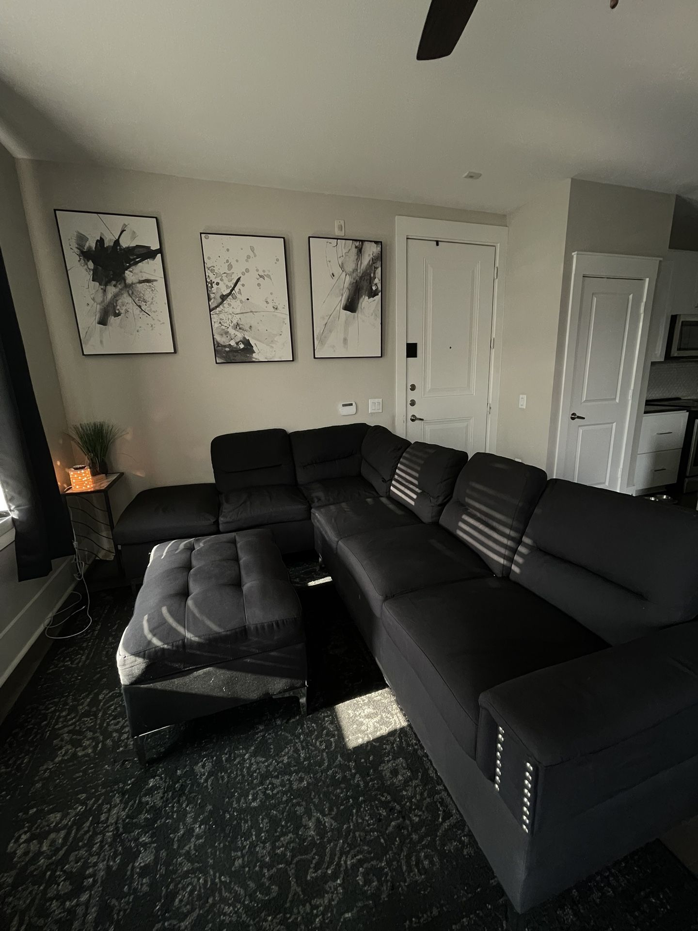 Black sectional W/ Ottoman For SALE