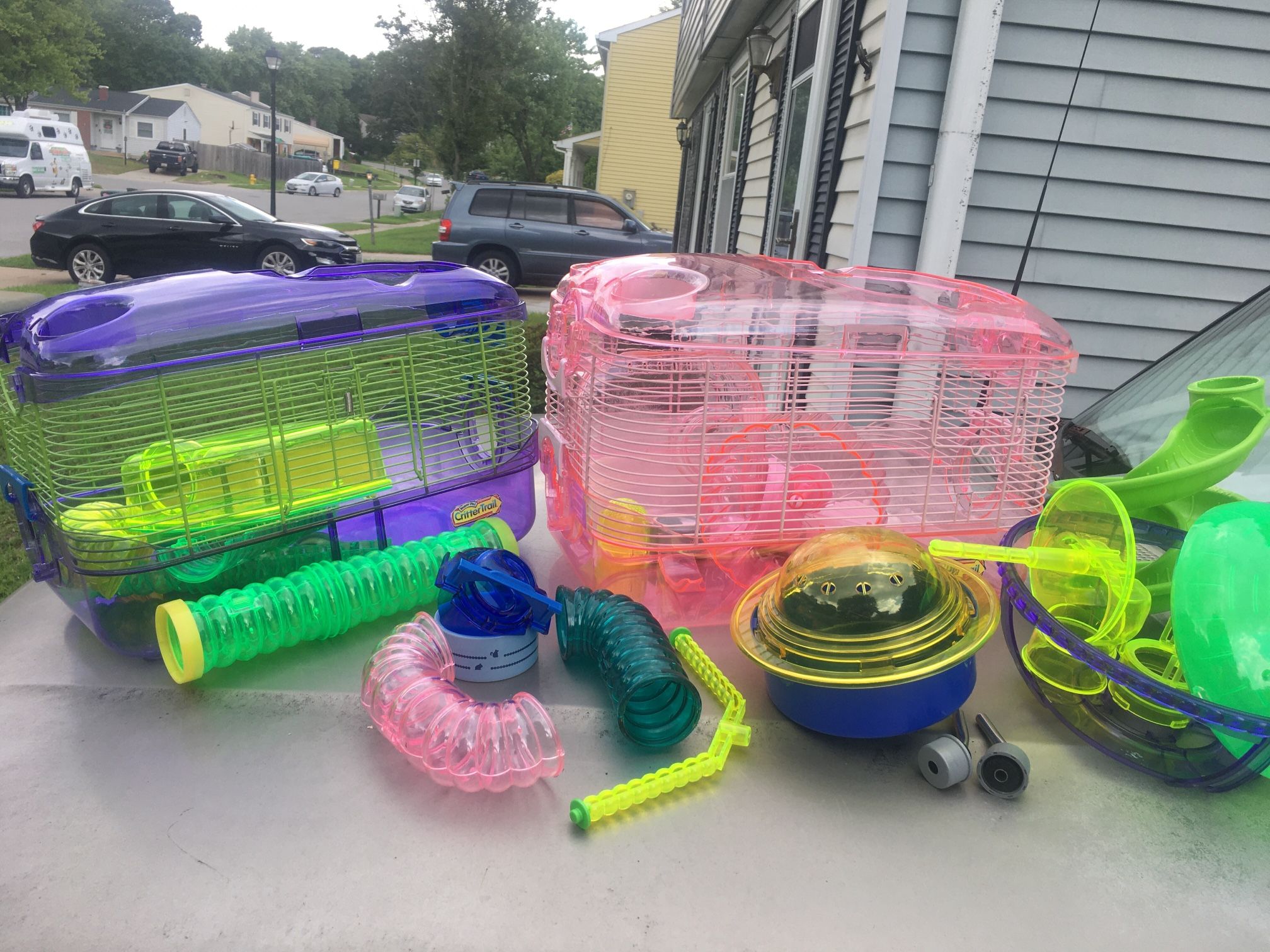Nice Durable Cages And Accessories Everything For $25 Firm