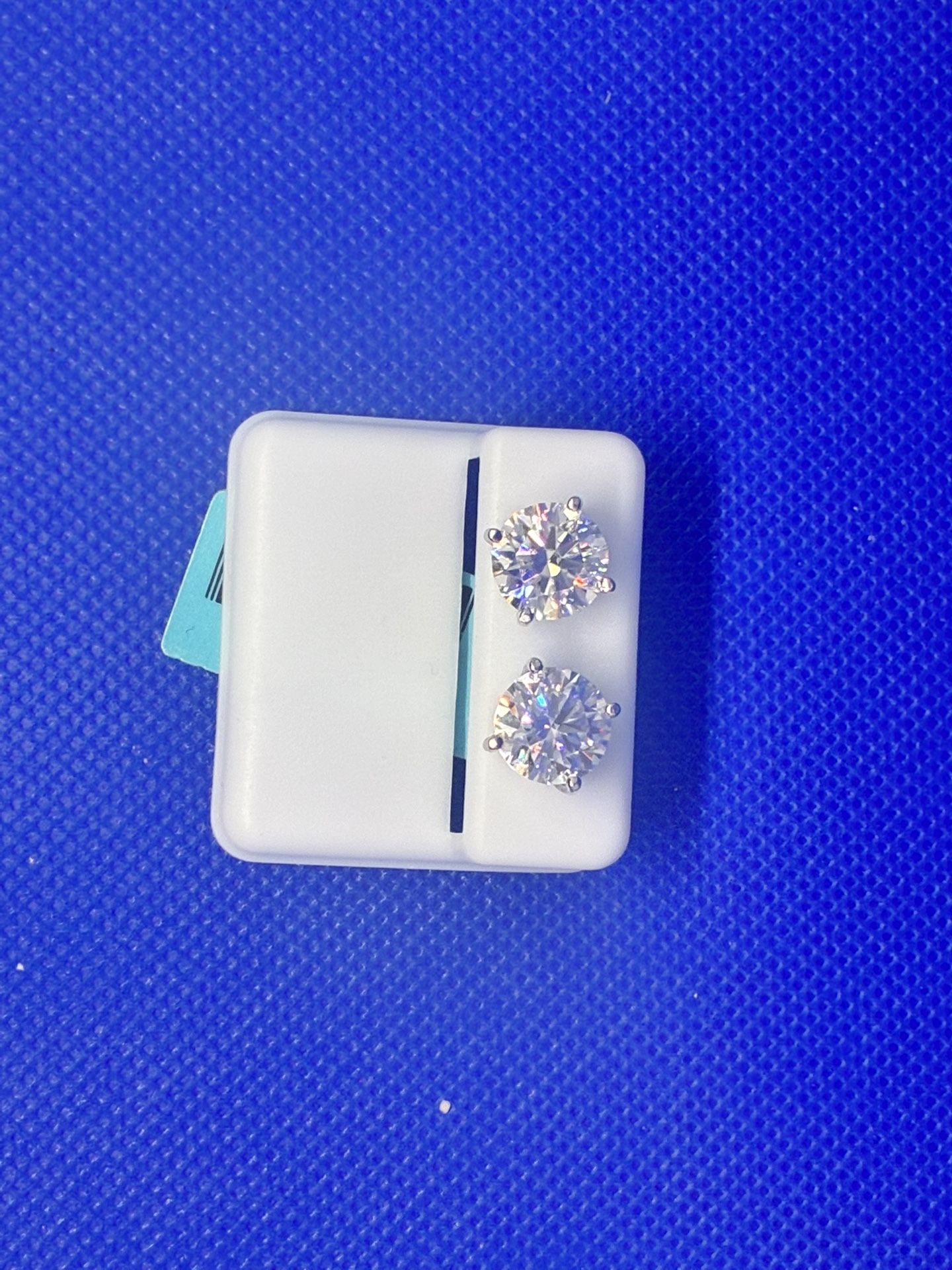 8ctw Moissanite Earrings 