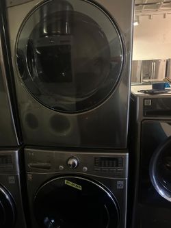 LG Washer And Gas Dryer 
