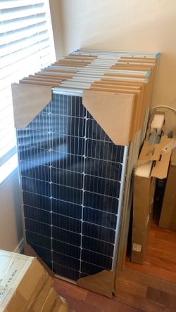 Renogy 100 w solar panels for RV