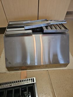 Viking Exhaust hood