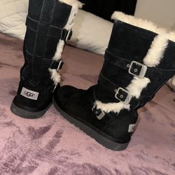 UGGs 