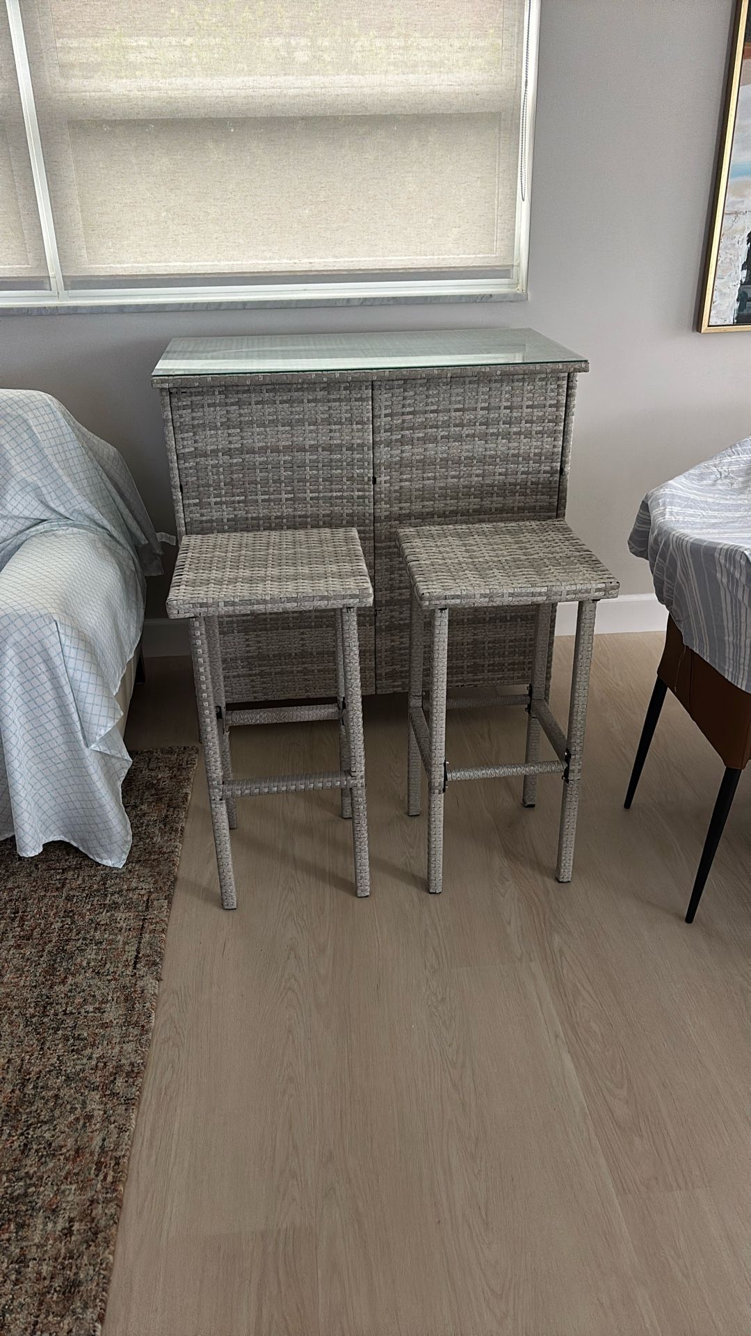 GREY BAR WITH TWO HIGH CHAIRS