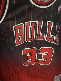 1995-96 Chicago Bulls Scottie Pippen Jerseys